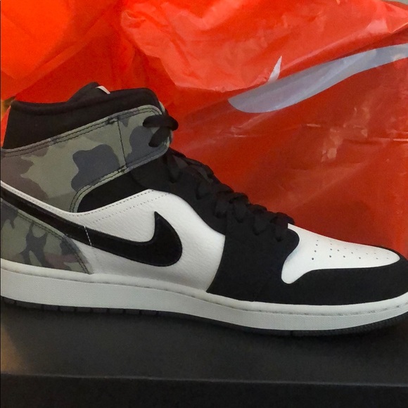 air jordan mid se camo